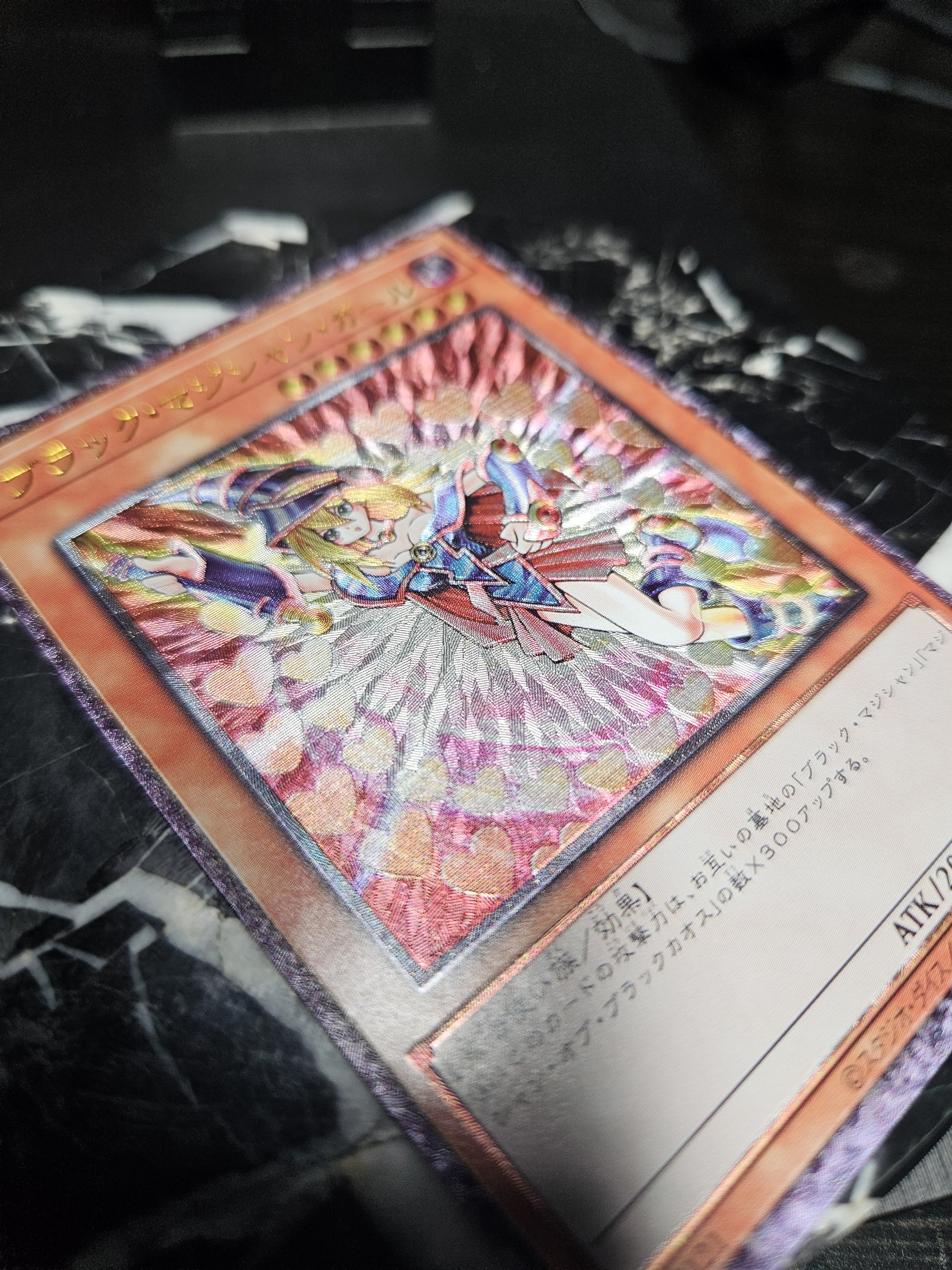 Dark Magician Girl (Ultimate Rare - CT2 Tin Art - OCG Dark Magician Girl (Ultimate Rare - CT2 Tin Art - OCG